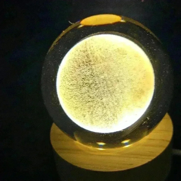 Moon night light with wooden base. Please read the details . - Picture 3 of 3